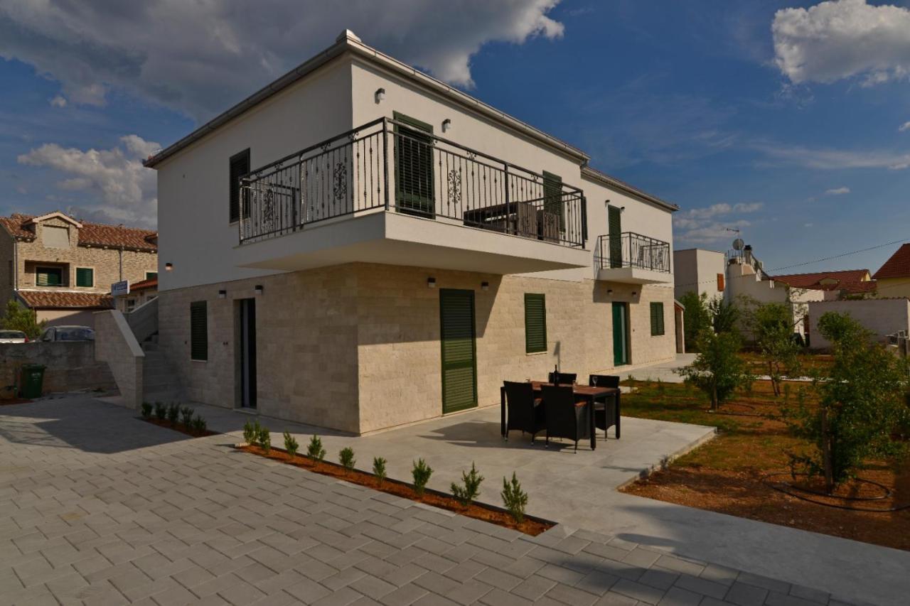 Ventus Apartment Srima Exterior photo